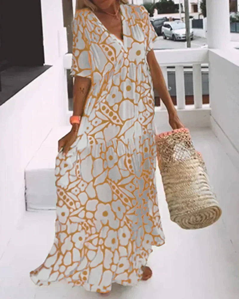 Christine | Flowy Summer Dress with V-Neck Charm