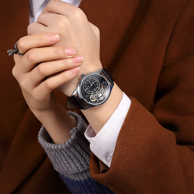 Analog Quartz Watch