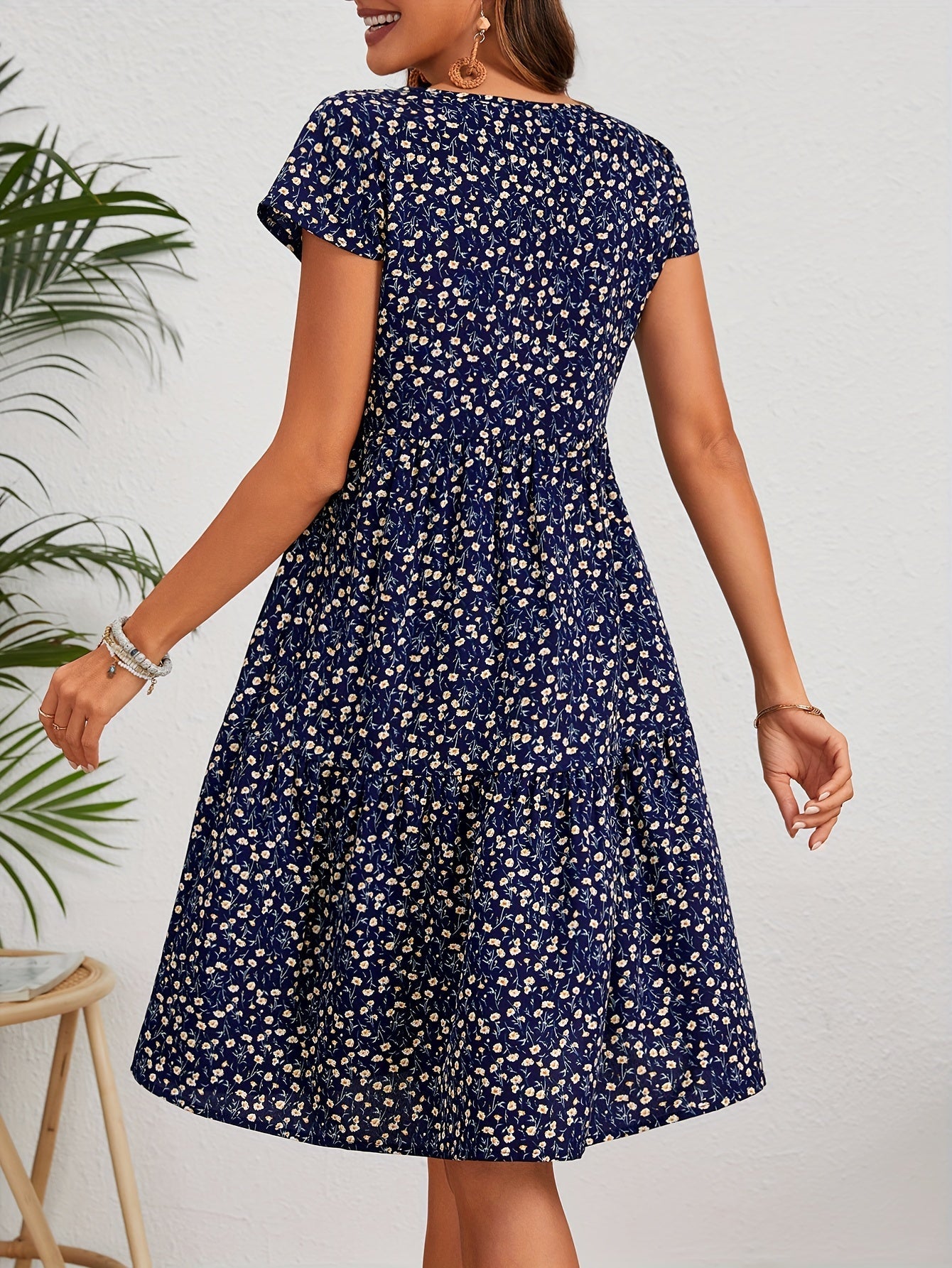 Callista - Floral Crew Neck Dress