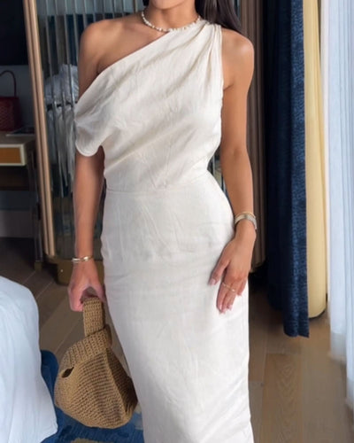 Geraldine - Stunning Off Shoulder Maxi Dress