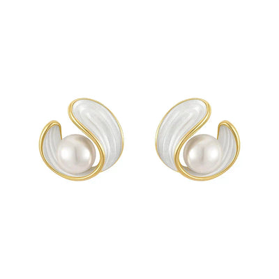 Exclusive White Earrings with Opal and Elegant Gold Pearls