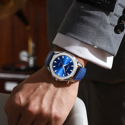 Quartz Watch in a Minimalist Casual Style