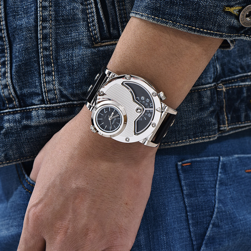 Watch With Multiple Time Zones on a Leather Strap