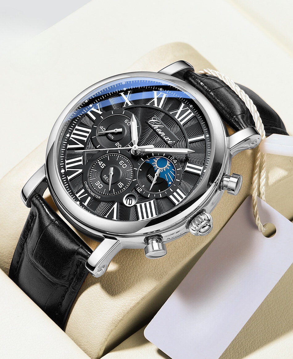 Luxurious Quartz Watch Made from Elegant Leather