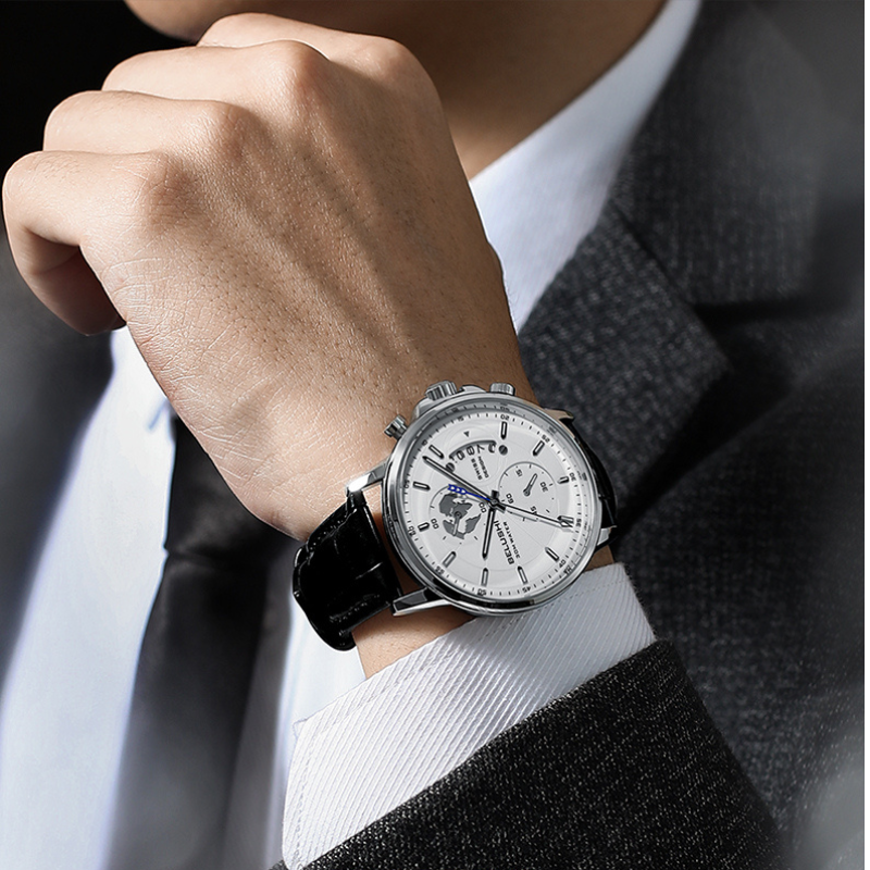 Fashionable Sporty Quartz Watch