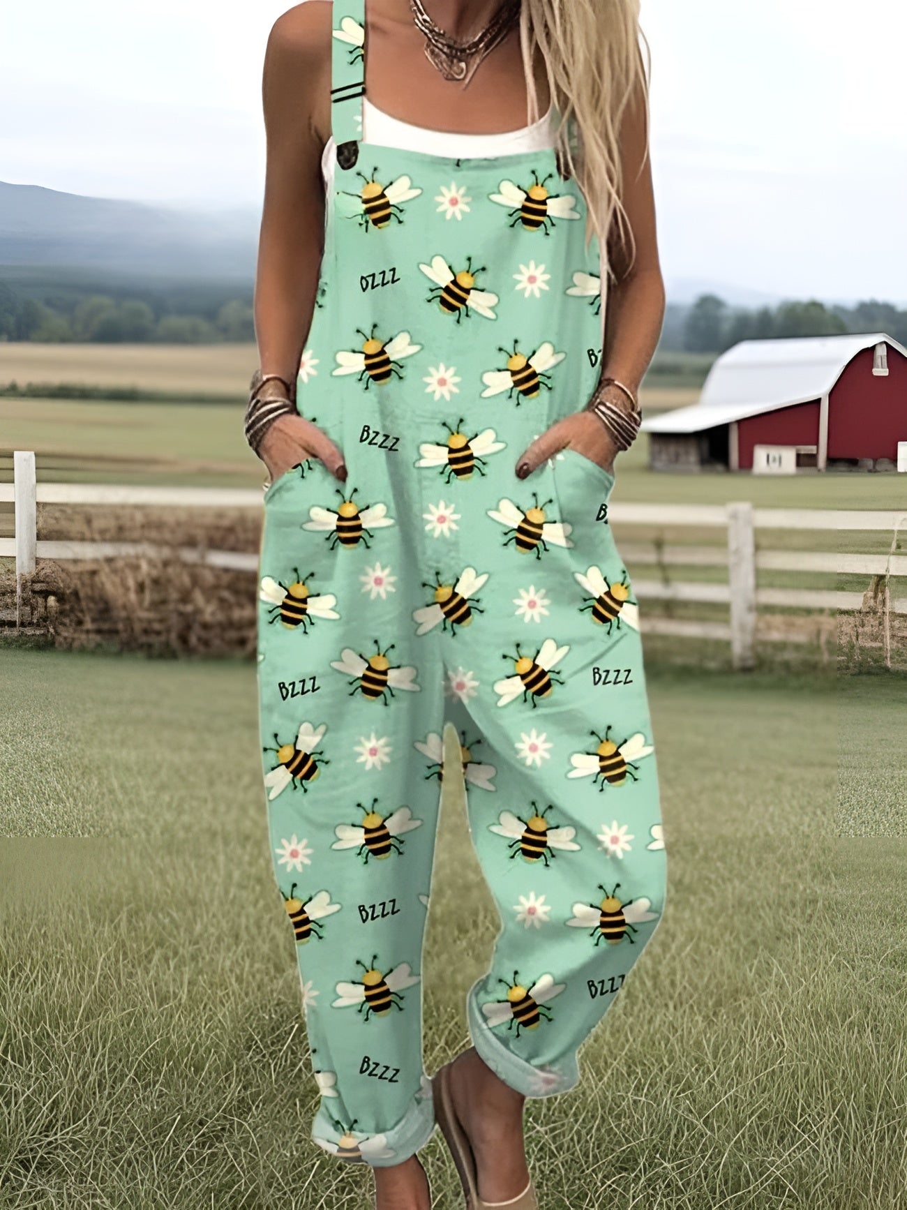Alma – Busy Bee Garden Dungarees