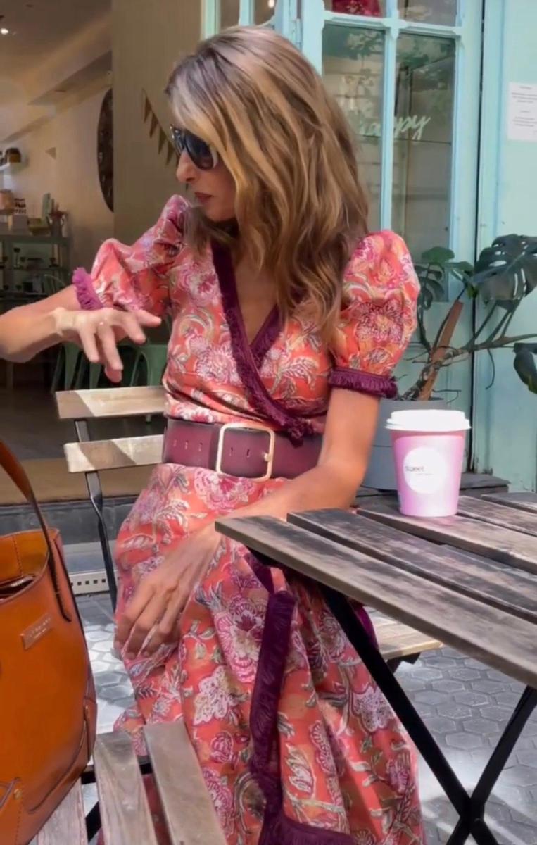 Elegant Short-Sleeved Maxi Dress in Pink
