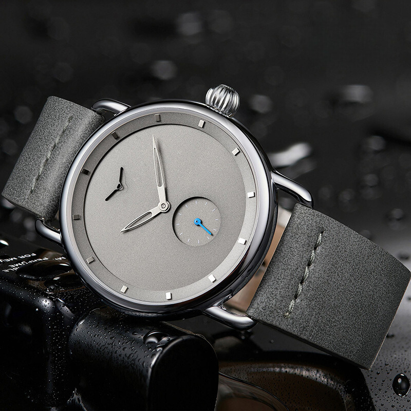 Classic Minimalist Watch – Elegance in its Purest Form