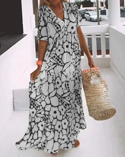 Christine | Flowy Summer Dress with V-Neck Charm