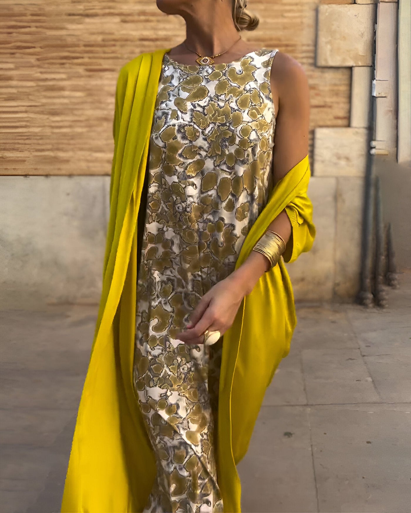 Viviana - Chic Two-Piece Summer Set