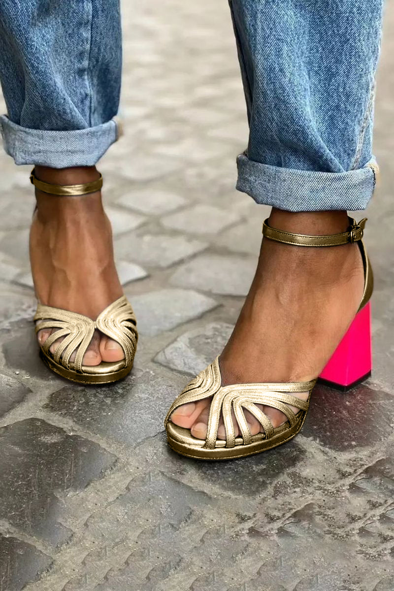Soise™ – Classic Sandals with Ankle Strap and Open Toe