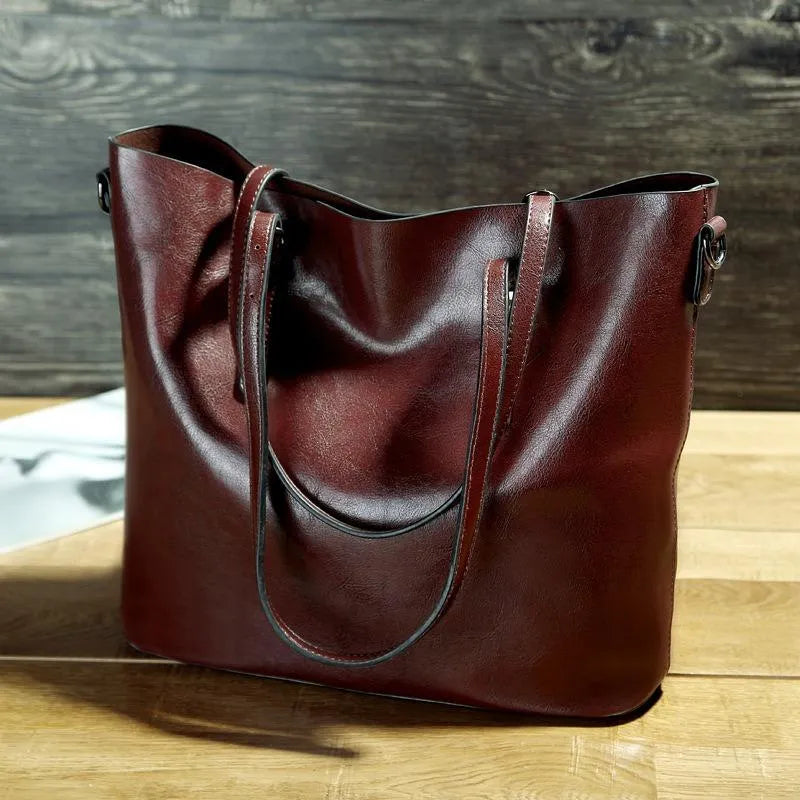 Emilia - Vintage Shoulder Bag