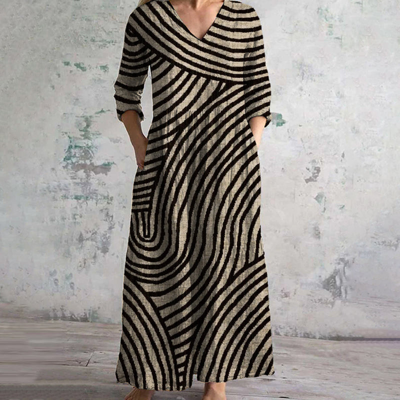 Berna – Vintage-Style Dress with Floral Print