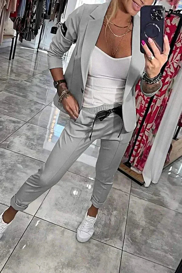 Ariane™ - Elegant Blazer and Trouser Set