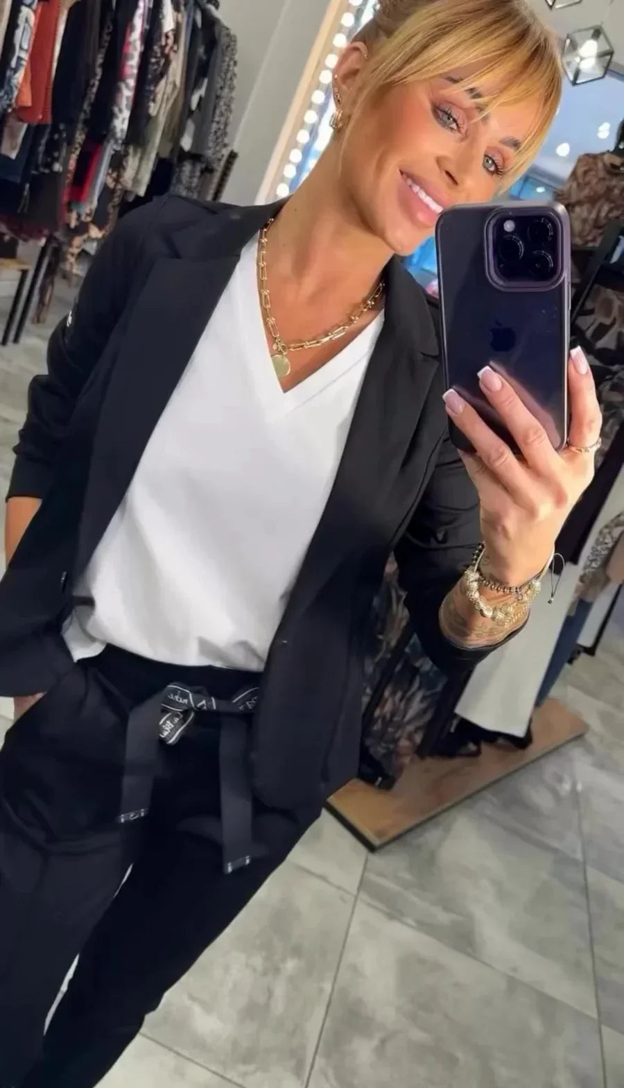 Ariane™ - Elegant Blazer and Trouser Set