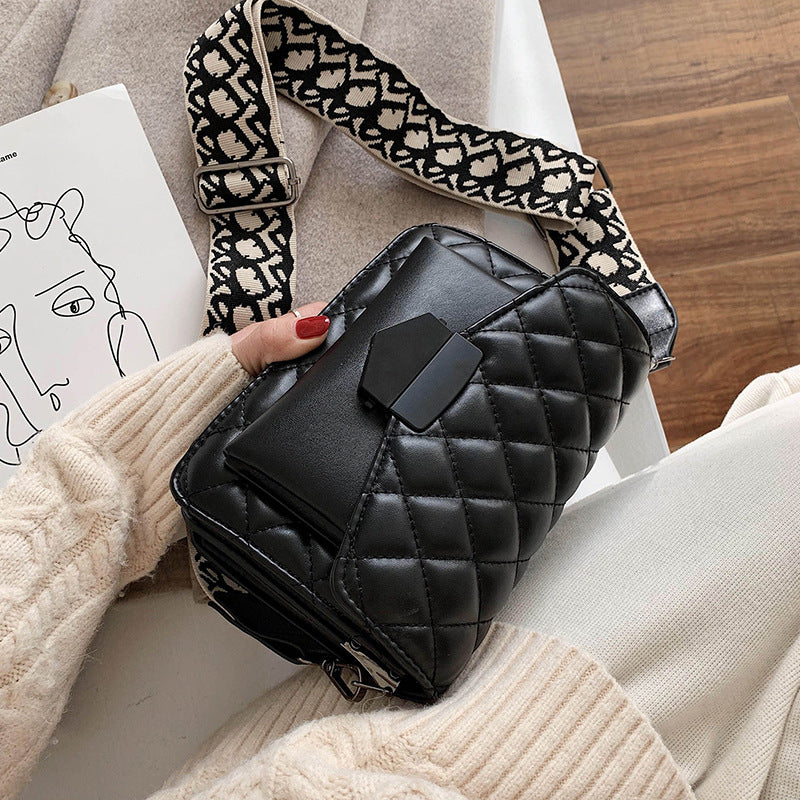 Rachel - Luxurious Handbag