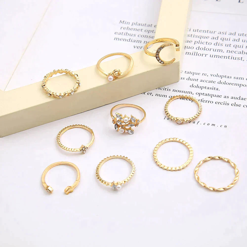 Set of 10 Elegant Bohemian Rings in Silver and Gold-Plated – For a Sophisticated Look