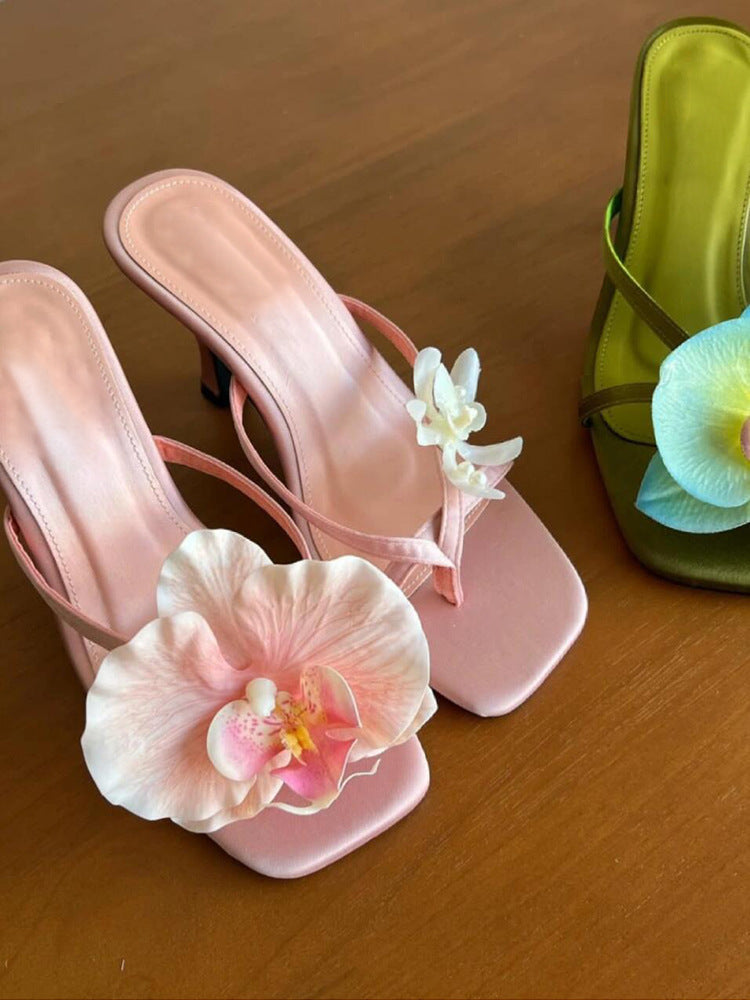 Amara | Bloom Low-Heel Sandals