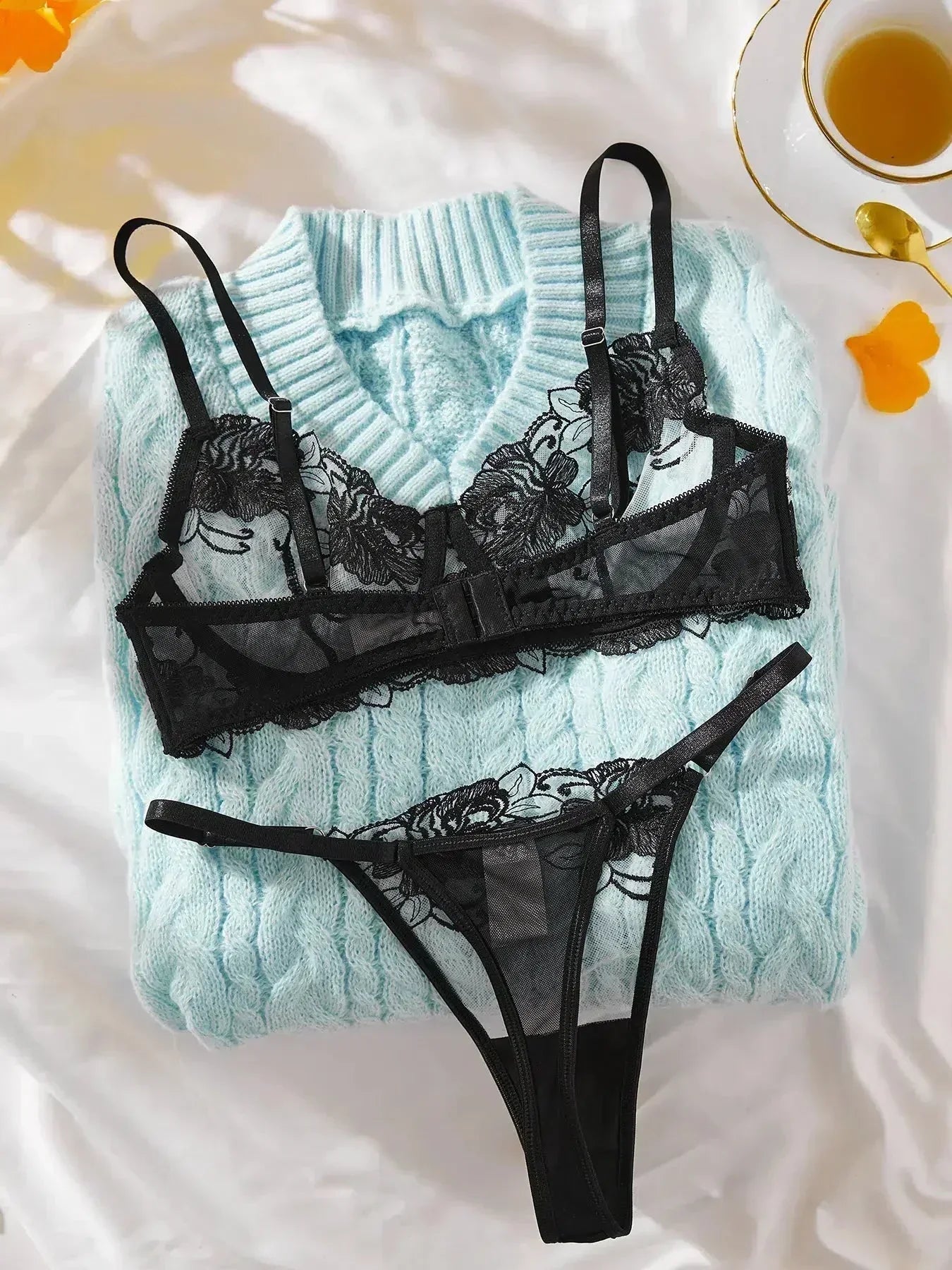 Flora™ – Chic Floral Lingerie – Sexy Lingerie Set
