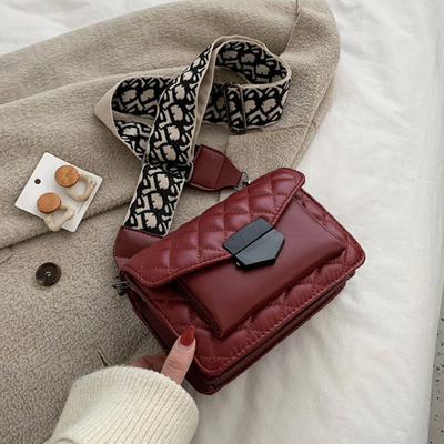 Rachel - Luxurious Handbag