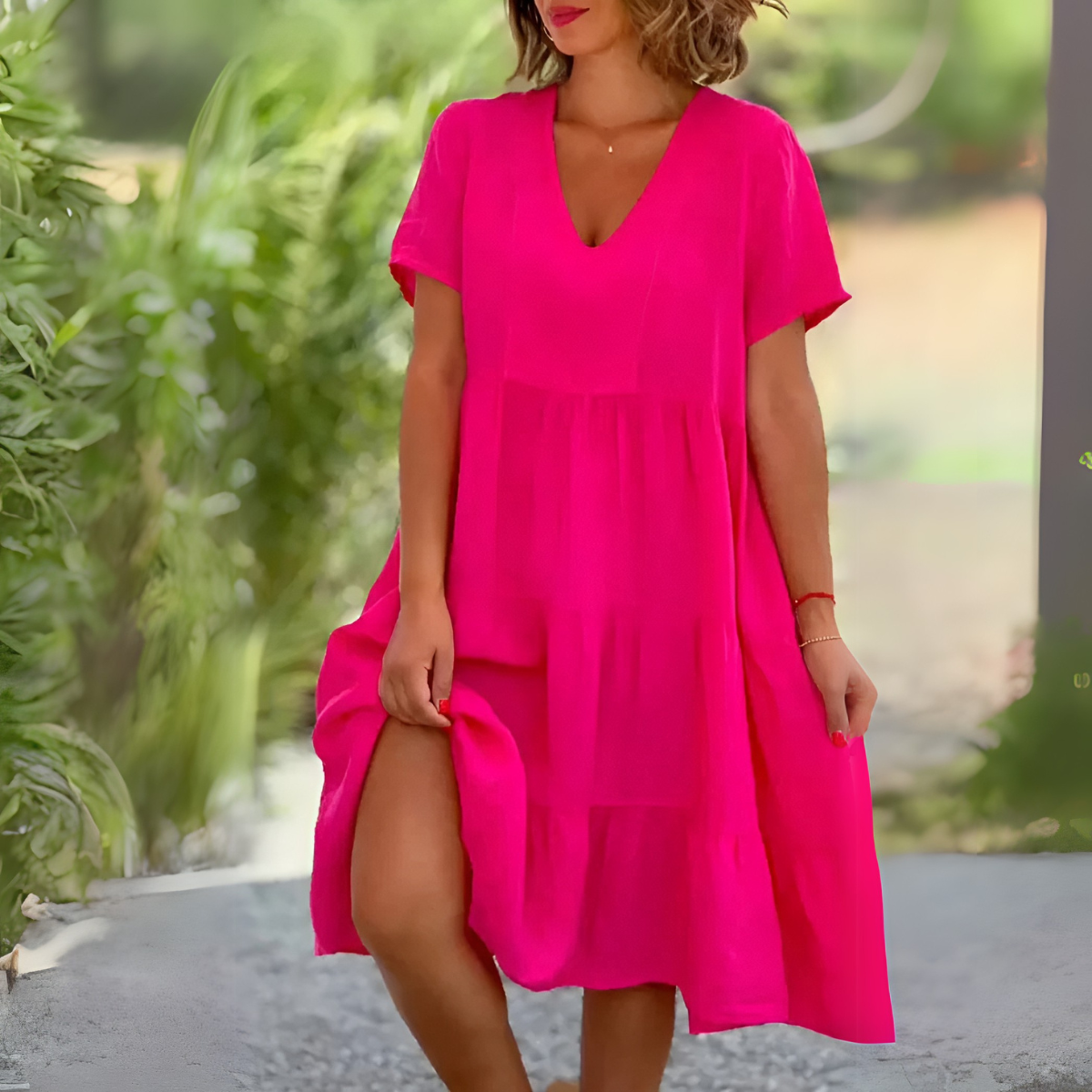 Luce | Effortless V-Neck Dress for Work & Weekend