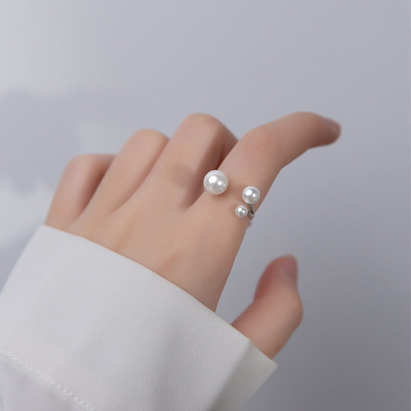 Elegant Adjustable Triangle Ring with Charming Freshwater Pearls