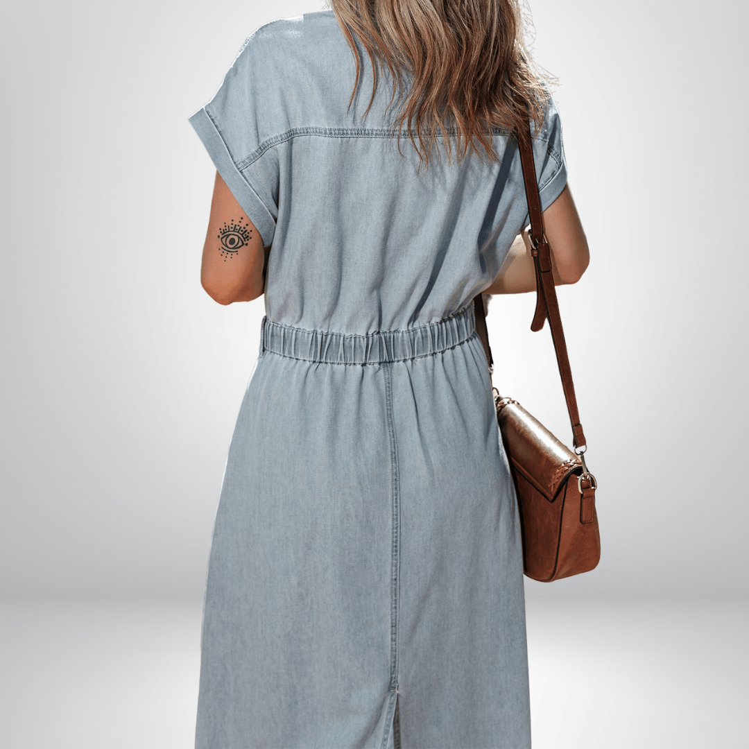 Olivia – Elegant dress with short batwing sleeves