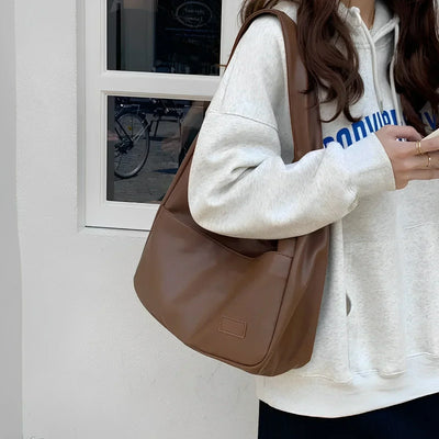 Carla - Hobo Bag