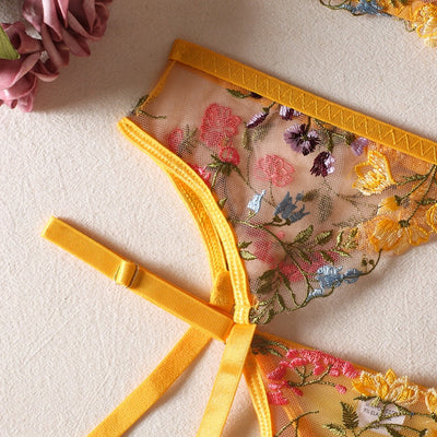 Daisy - 3-Piece French Lingerie Set