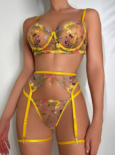 Daisy - 3-Piece French Lingerie Set