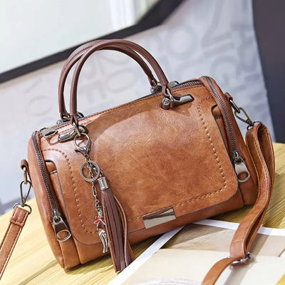 Greta - Elegant Shoulder Bag