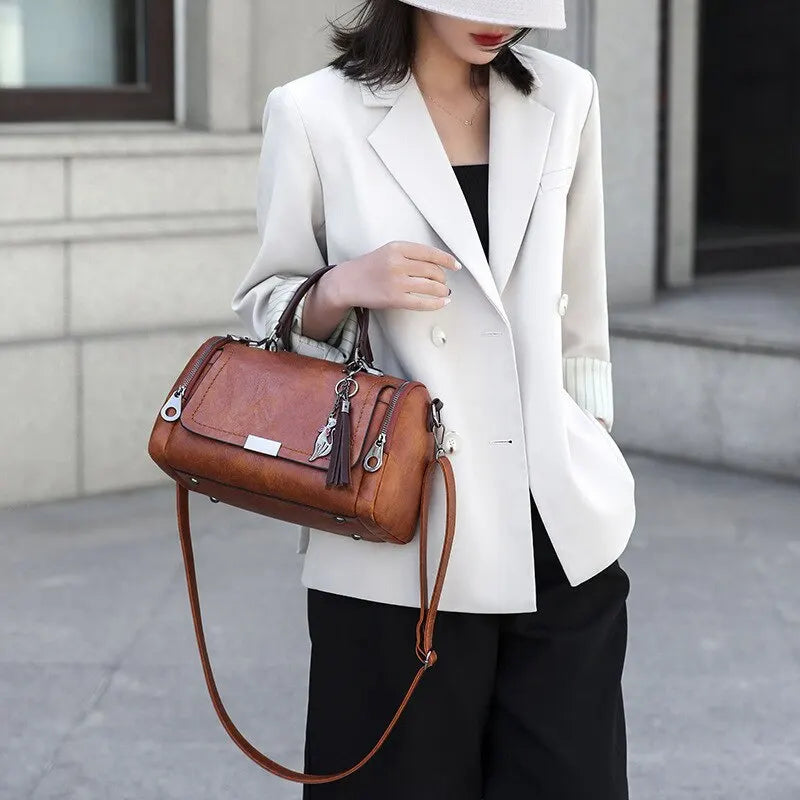Greta - Elegant Shoulder Bag