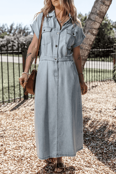 Olivia – Elegant dress with short batwing sleeves