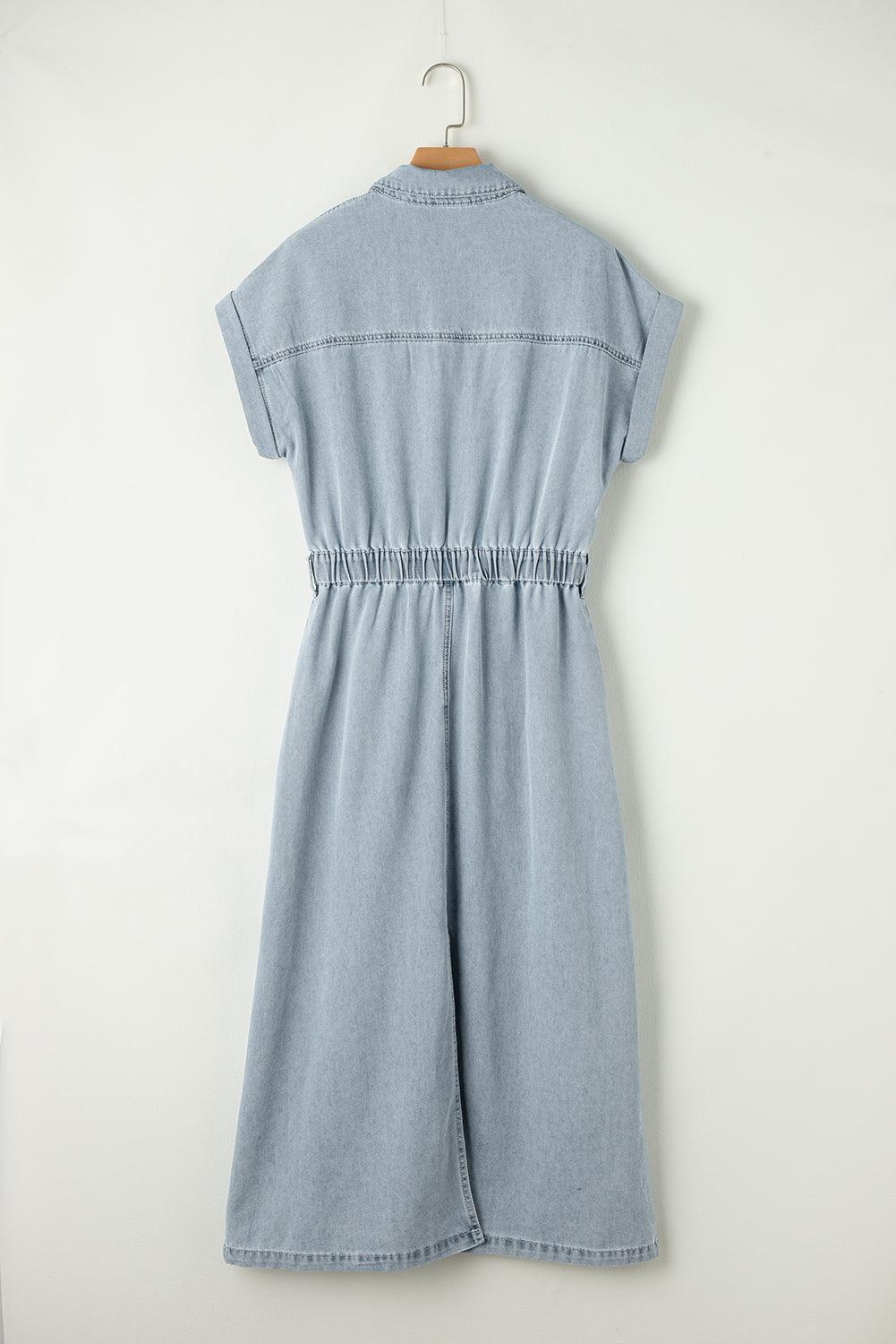 Olivia – Elegant dress with short batwing sleeves