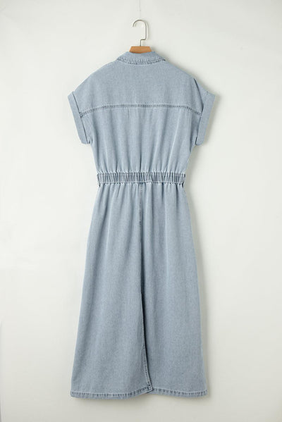 Olivia – Elegant dress with short batwing sleeves