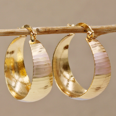 Exclusive Golden Earrings in Vintage Style