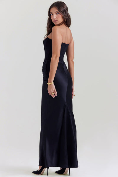 Anika - Off-shoulder dress