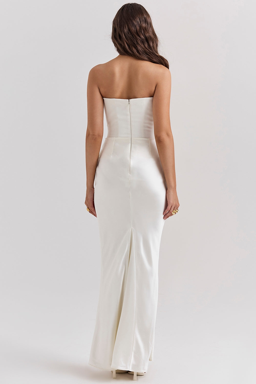 Anika - Off-shoulder dress