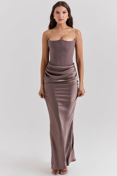 Anika - Off-shoulder dress
