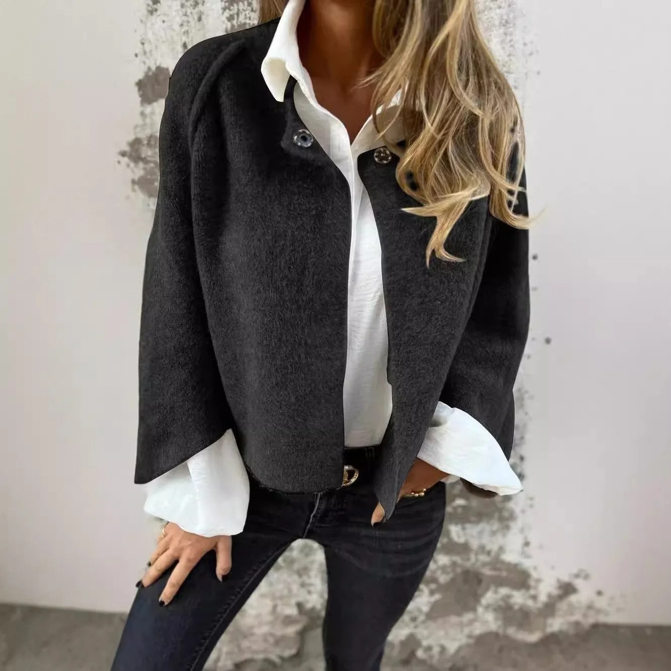 Rive™ – Long-Sleeved Wool Coat